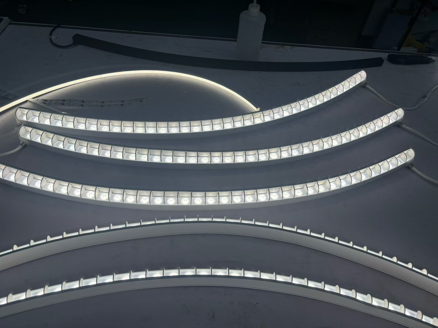 Flexible Wall Grazer for Curved Facades: The Complete Guide to Seamless Architectural Wall Washing Flexible Wall Grazer for Curved Facades: The Complete Guide to Seamless Architectural Wall Washing